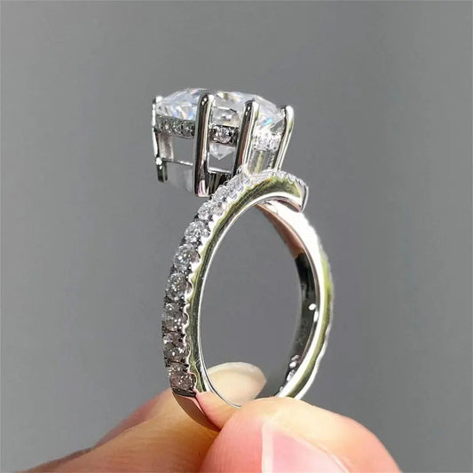 3CT Hanging Pear 10kt White Gold